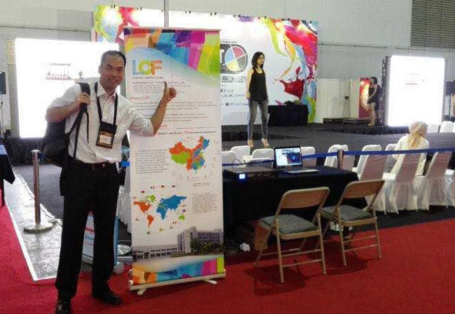 米兰milan董事长黄青锋亲自赴展会现场指挥