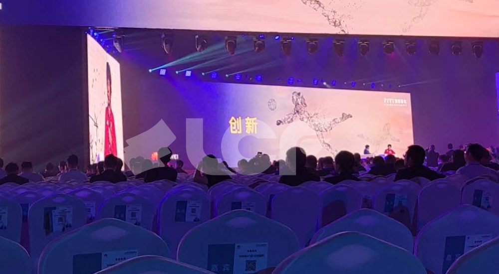 华为1.jpg 华为1.jpg